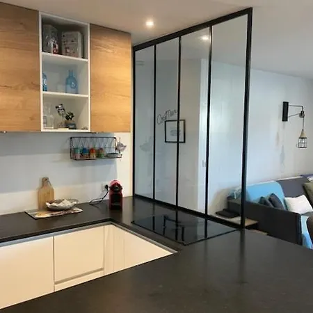 Maison Avec Idealement Placee Au Bois